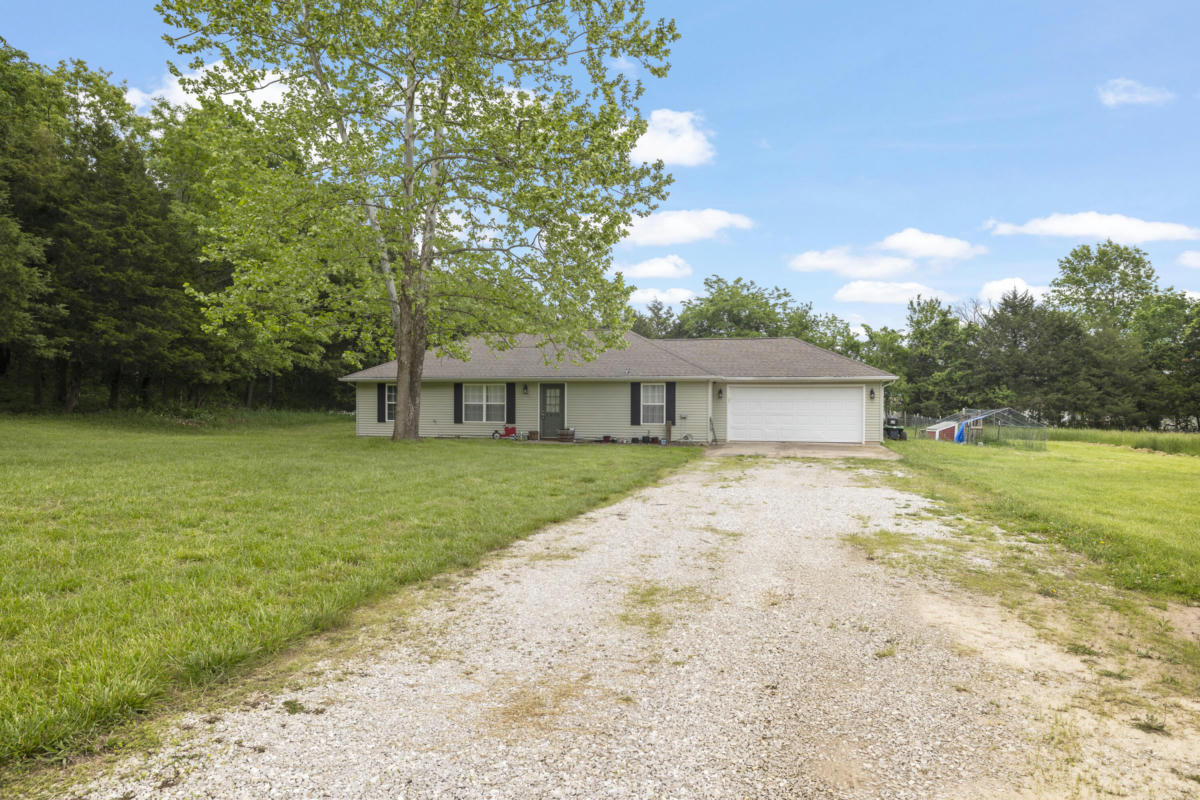 3936 S 77TH RD, DUNNEGAN, MO 65640, photo 1 of 34