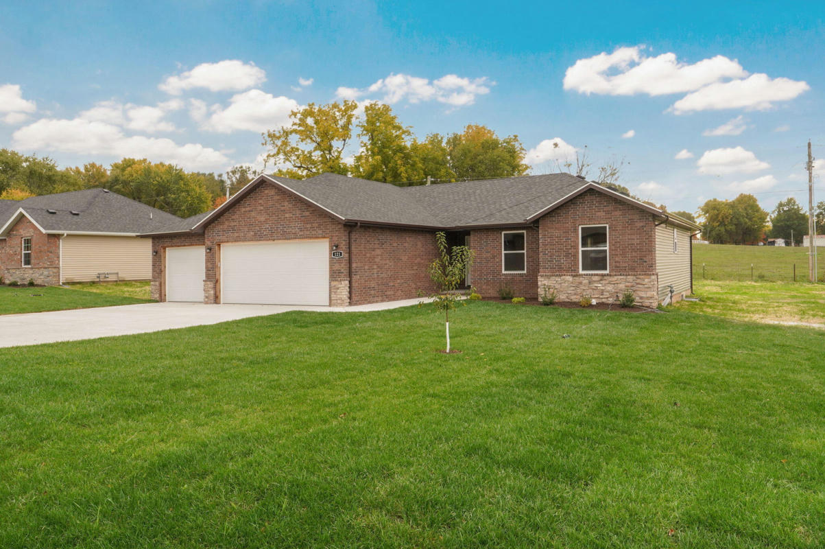 121 MOONLIGHT VALLEY DR, ASH GROVE, MO 65604, photo 1 of 31