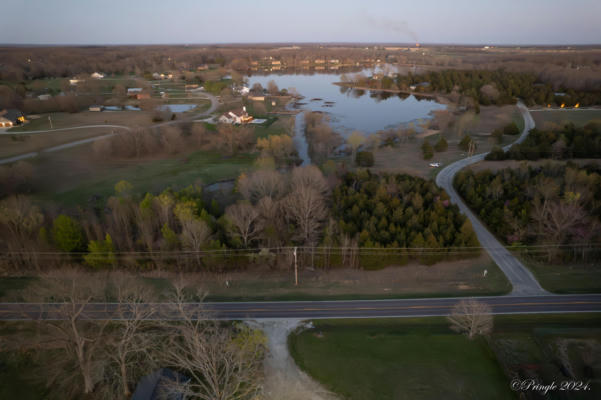 000 PRIVATE ROAD 8920, WEST PLAINS, MO 65775, photo 2 of 22