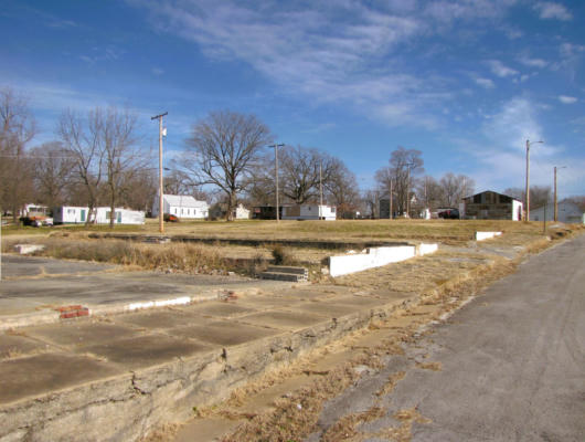 000 W COMMERCIAL STREET, EVERTON, MO 65646 - Image 1