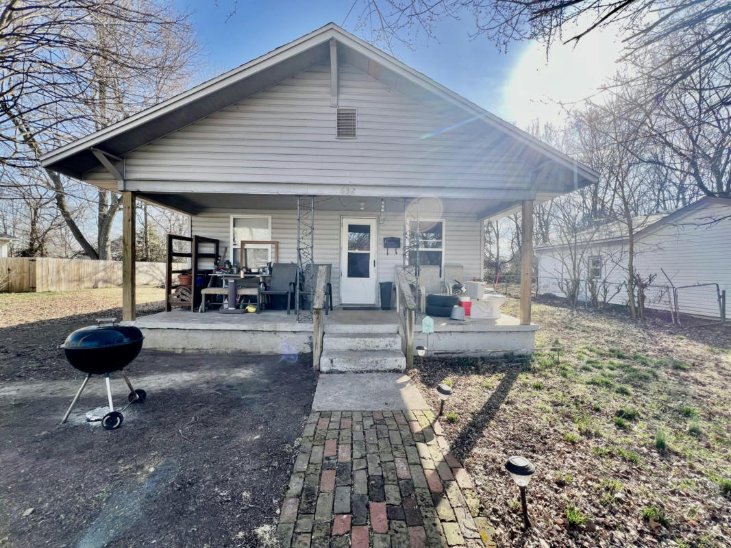 632 N PHELPS AVE, REPUBLIC, MO 65738, photo 1 of 16