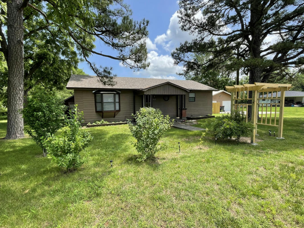 512 S FRONT ST, EXETER, MO 65647, photo 1 of 24