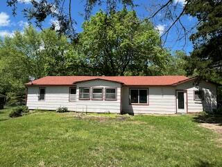 1029 N CENTER ST, WILLOW SPRINGS, MO 65793, photo 2 of 74