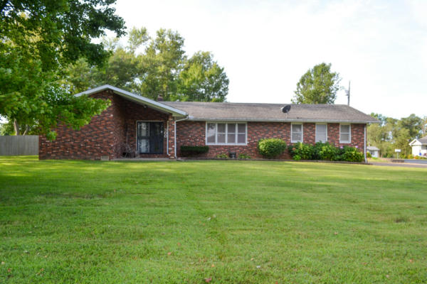 300 E 13TH ST, MOUNTAIN GROVE, MO 65711 - Image 1