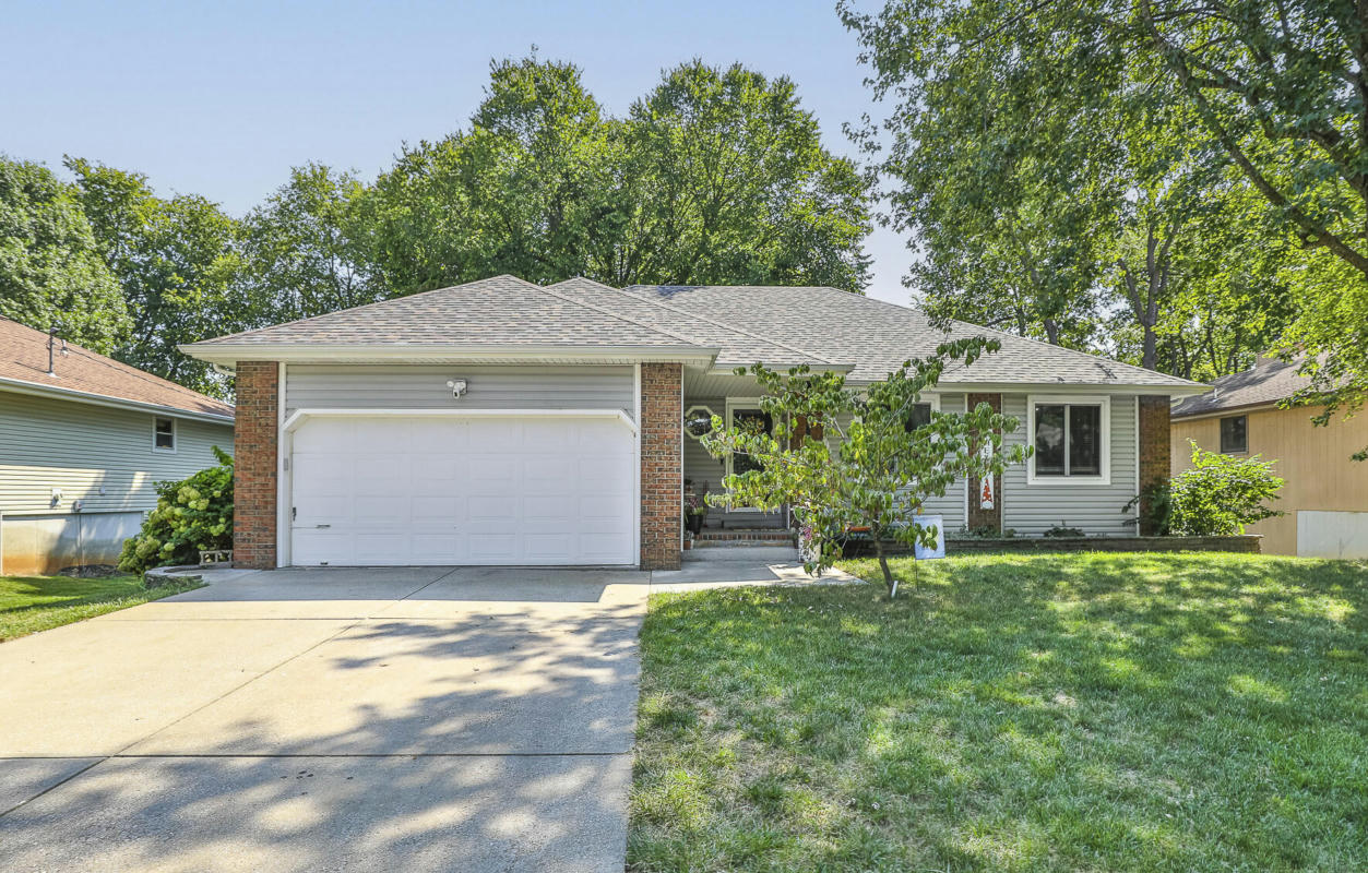 3532 S MEADOWLARK AVE, SPRINGFIELD, MO 65807, photo 1 of 38