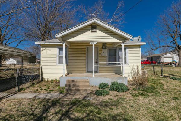 2011 W NICHOLS ST, SPRINGFIELD, MO 65802 - Image 1