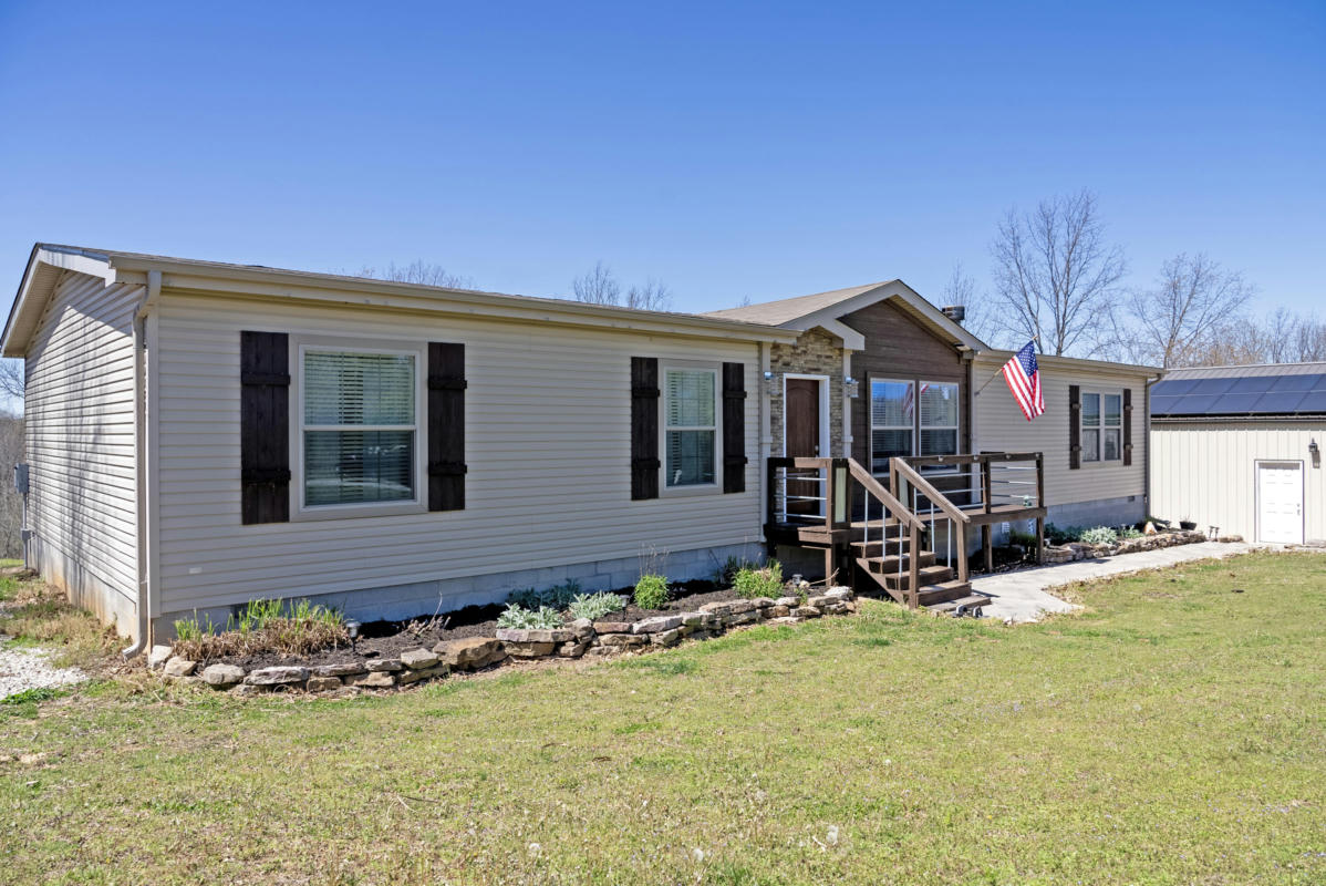370 JACOBS RDG, REEDS SPRING, MO 65737, photo 1 of 39