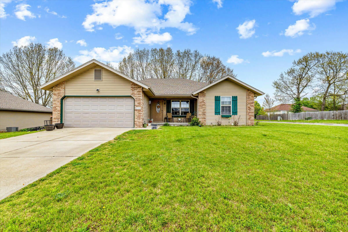 501 BRADFORD PEAR, CLEVER, MO 65631, photo 1 of 25