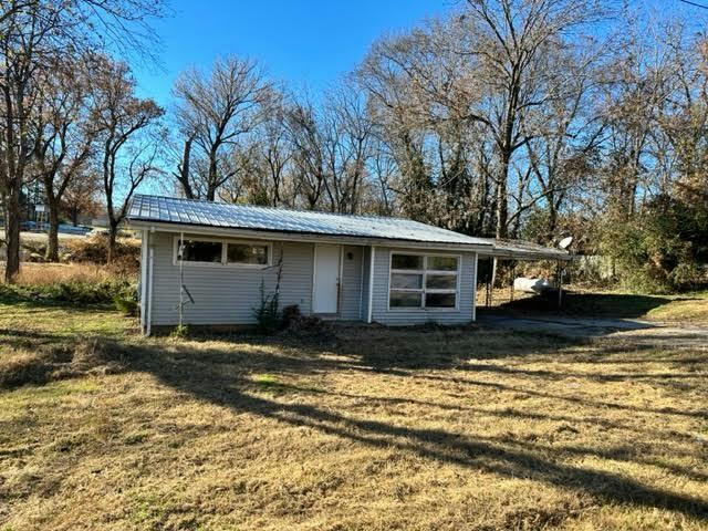 512 S 7TH ST, THAYER, MO 65791, photo 1 of 5