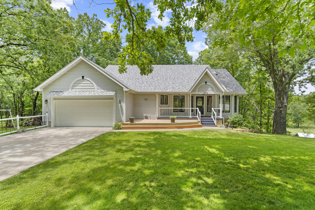 999 MULBERRY RD, HIGHLANDVILLE, MO 65669, photo 1 of 44